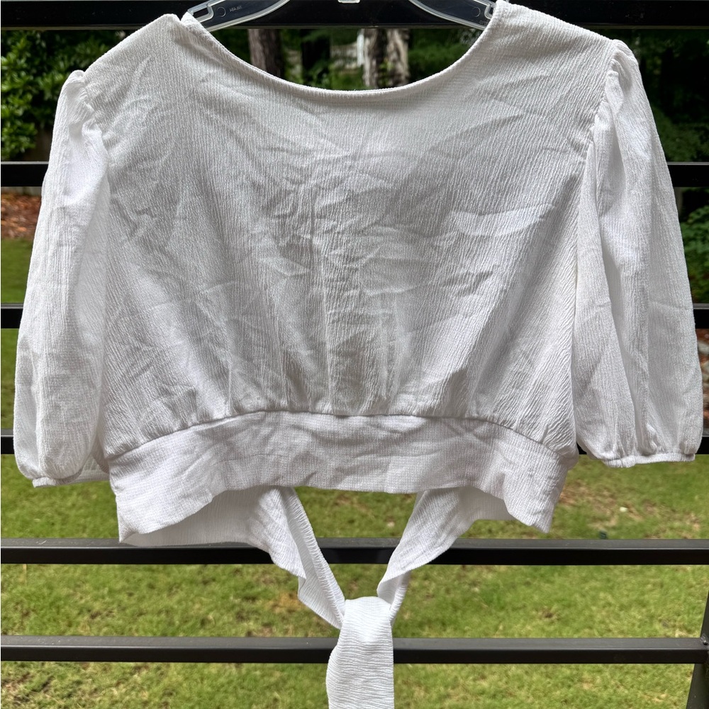 H&M White Puff Sleeve Crop Blouse